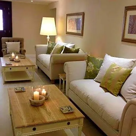 Nerida Boutique Hotel 3*