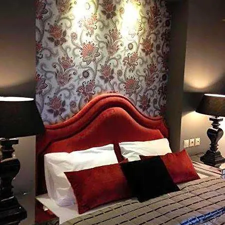 Nerida Boutique 3*